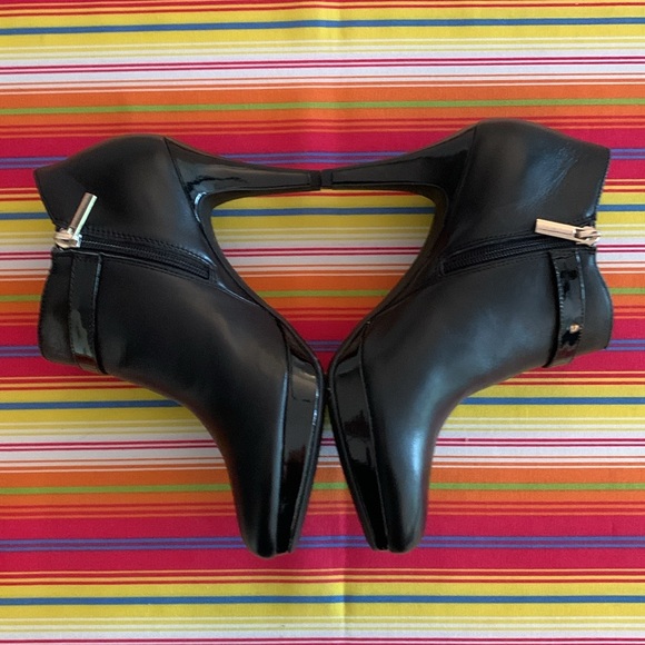 Bandolino High Heel Ankle Booties Sz 8 - Picture 2 of 9